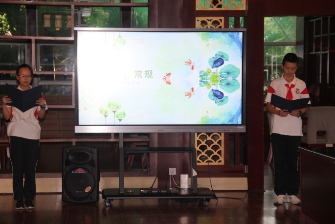 成都七中2021屆、2020屆班委工作總結(jié)會(huì)