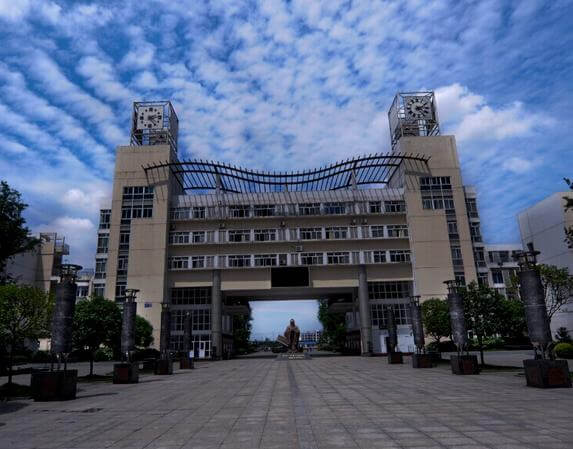 四川省溫江中學師資力量