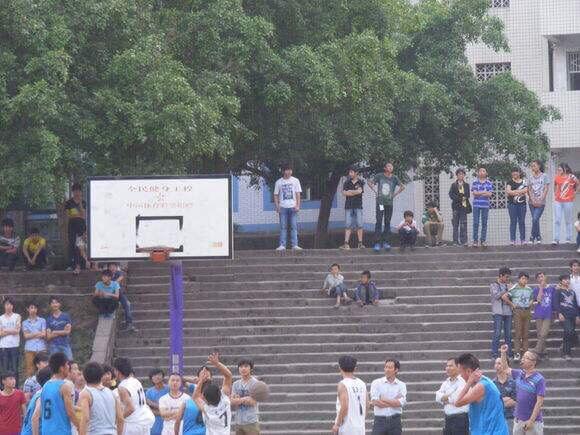 2018年內江十二中招生簡章