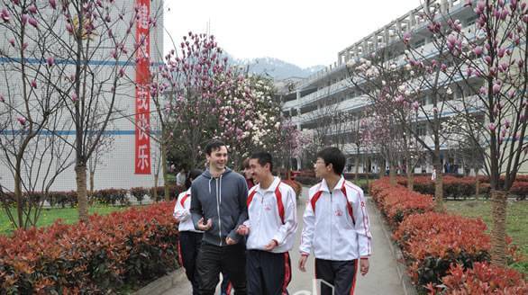 高縣中學怎么樣、好不好？