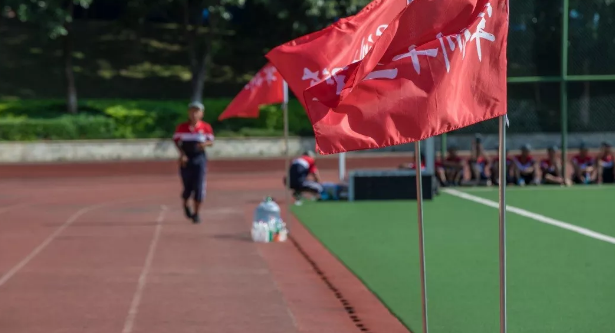 米易中學學校管理怎么樣？