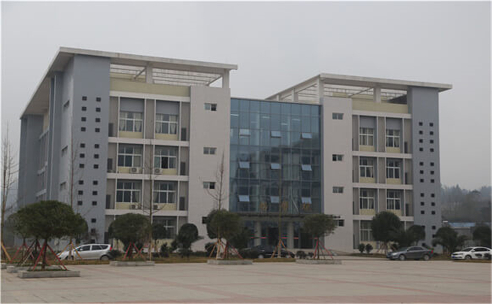 巴中市第五中學(xué)學(xué)校環(huán)境怎么樣？