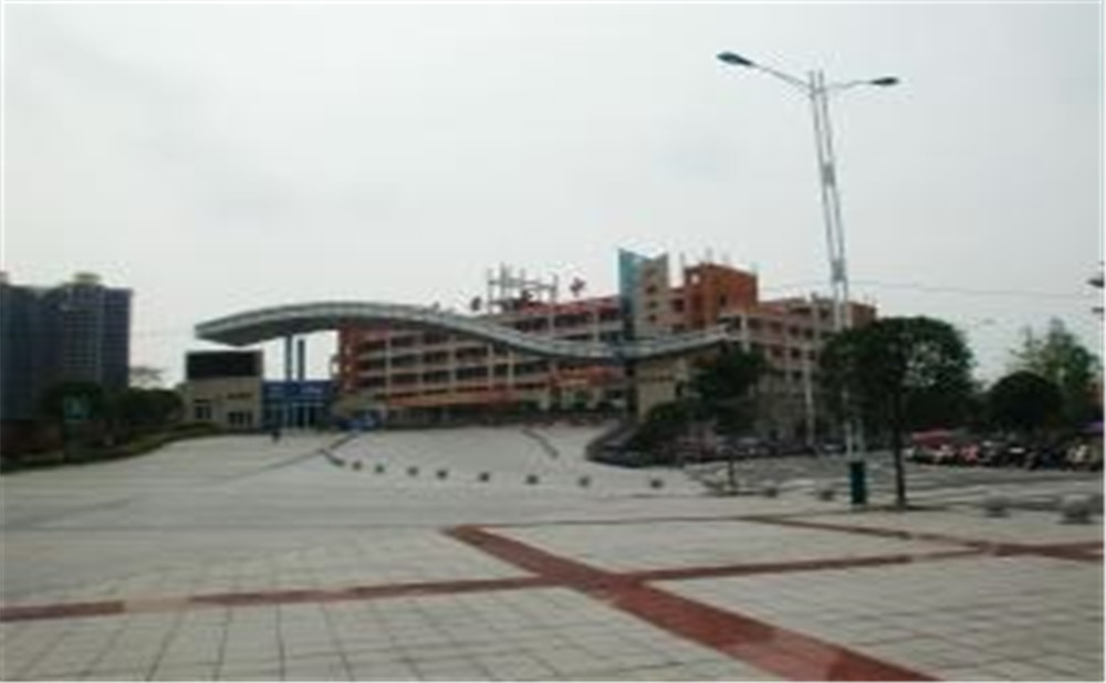 廣安第三中學(xué)的詳細(xì)地址在什么地方？