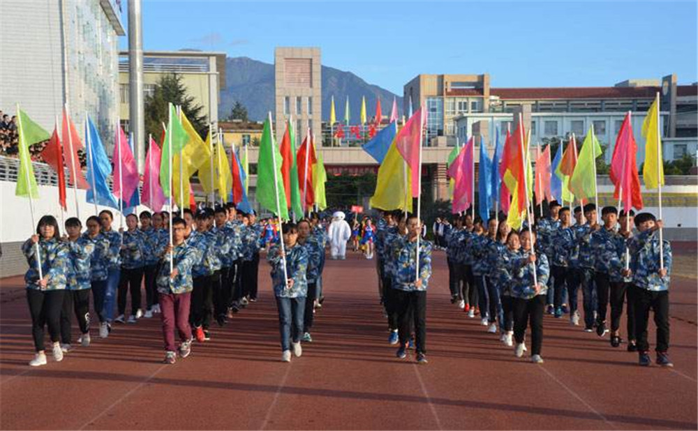 四川省會理縣第一中學的環(huán)境怎么樣？