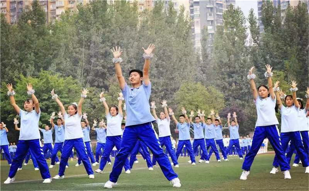 成都石室中學(xué)招生計(jì)劃是多少？