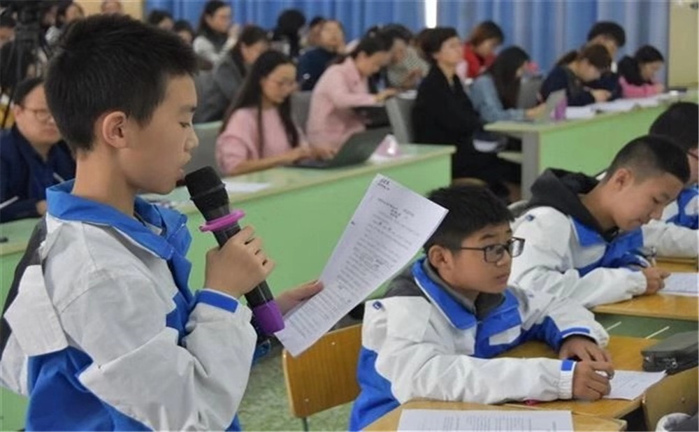 成都棠湖外國語學(xué)校招生計劃是多少？