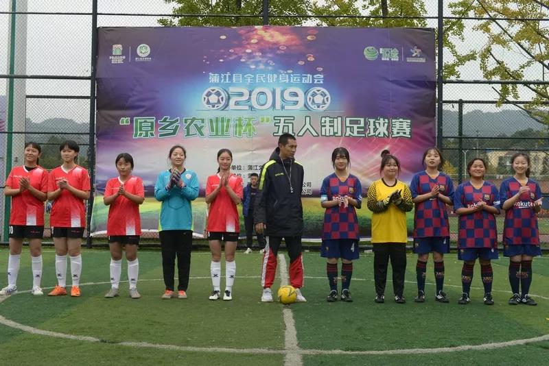 蒲江中學(xué)2020年的招生計(jì)劃是多少？