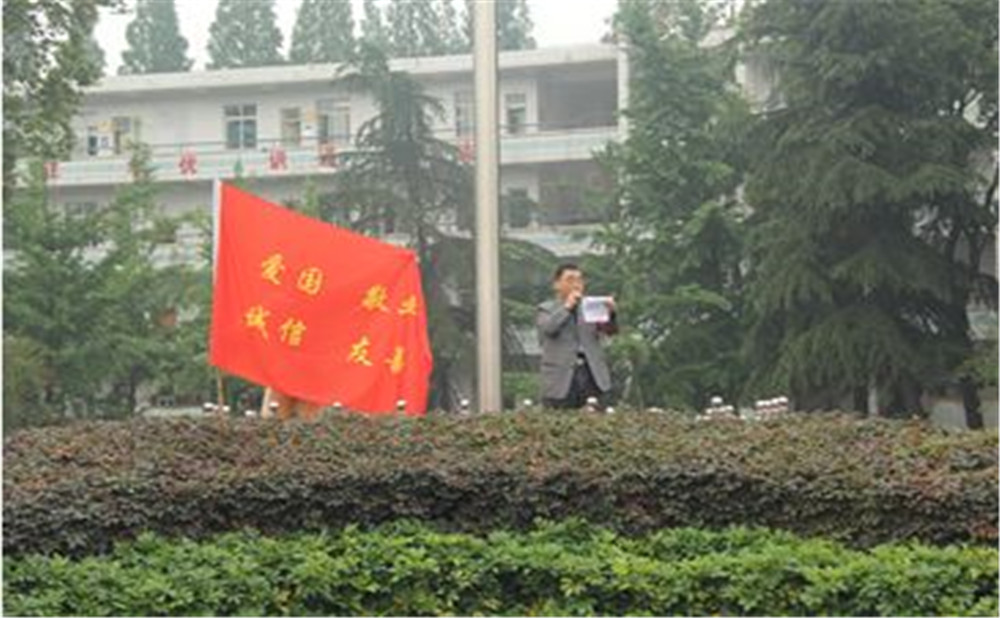郫縣二中近三年錄取分?jǐn)?shù)線是多少？
