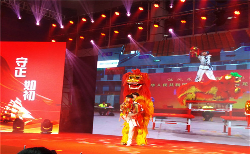 北京第二外國(guó)語(yǔ)學(xué)院成都附屬中學(xué)的錄取分?jǐn)?shù)是多少？