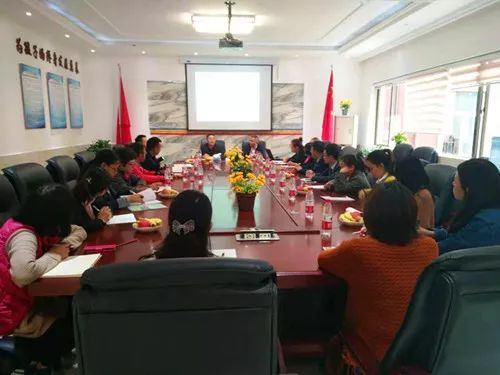 成都鐵路中學(xué)的錄取分?jǐn)?shù)線(xiàn)是多少？