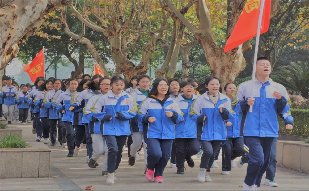 中和中學(xué)錄取分?jǐn)?shù)是多少？