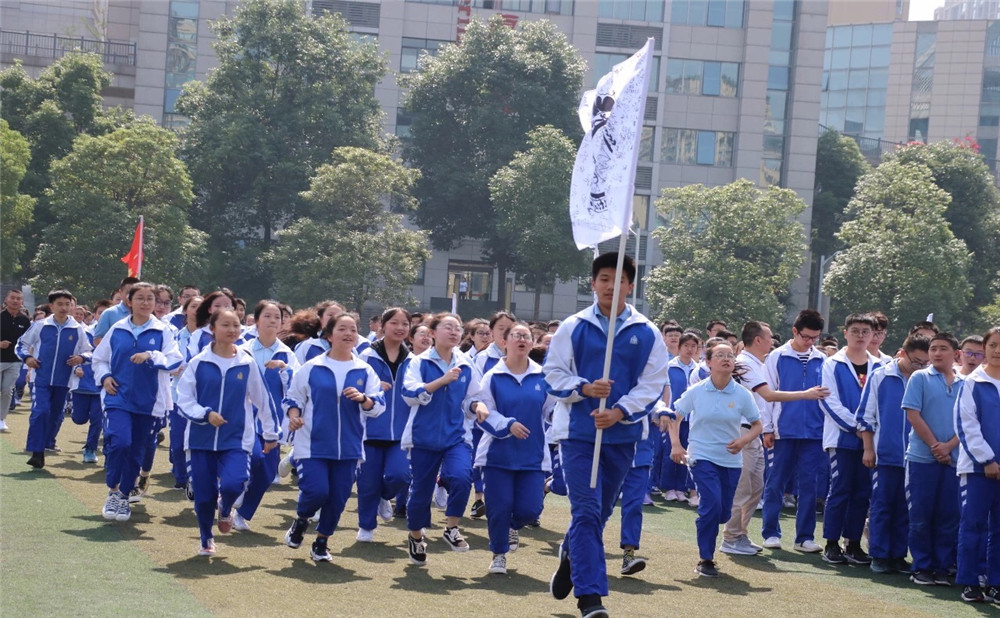 石室天府中學(xué)錄取分數(shù)是多少？