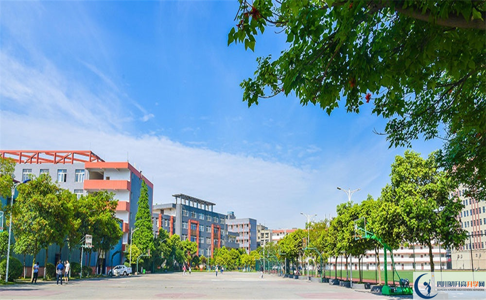 川科外國語學(xué)校的實(shí)驗(yàn)班怎么樣？