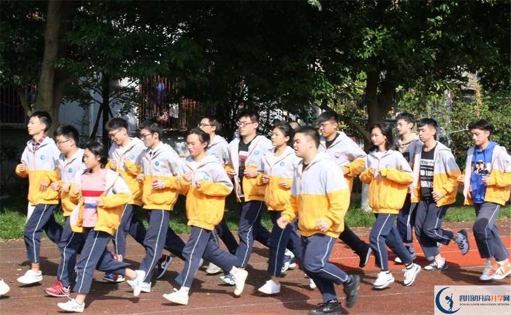 洛帶中學(xué)的老師好不好？