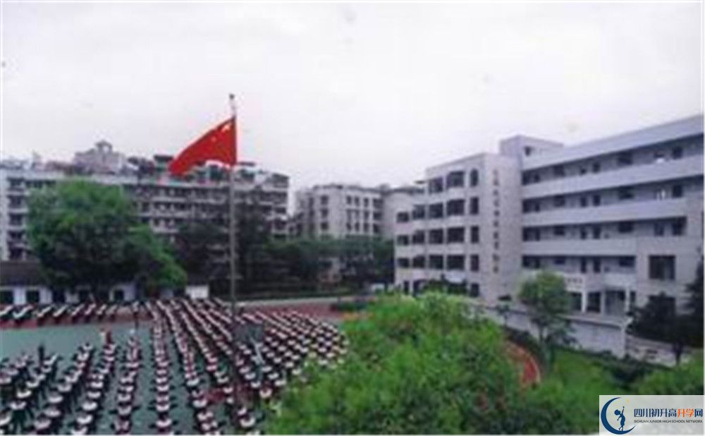 成都市第十七中學2020年外地招生考試時間是多久？