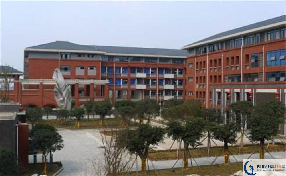 成都七中萬達學校2020年保送清華北大的人數(shù)是多少？