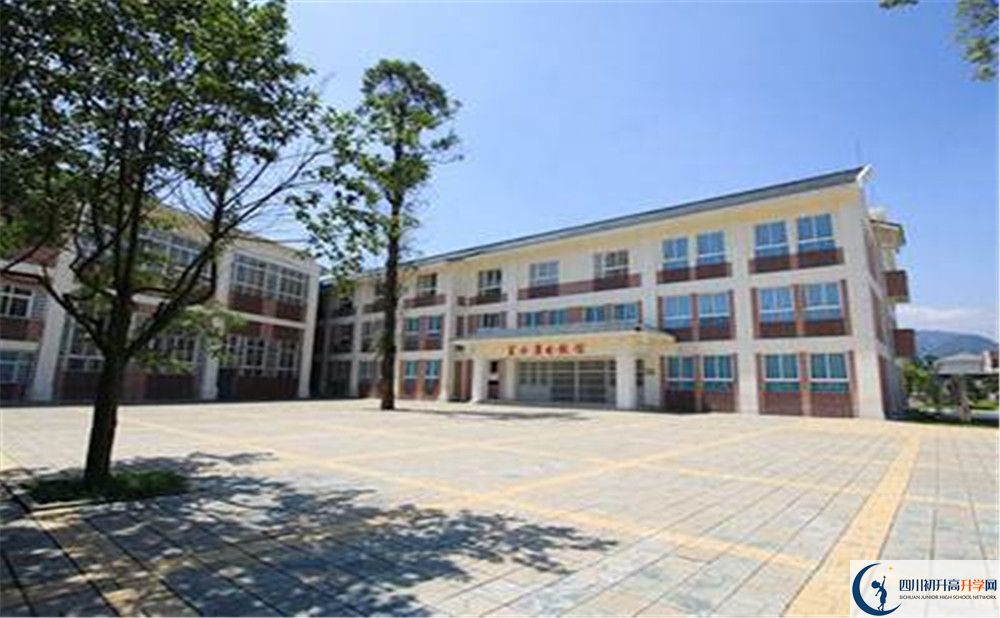 青城山高級中學高2020屆高三階段檢測試題語文難嗎？