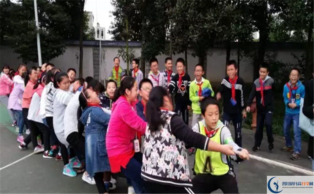 成都市龍泉中學2020屆高三數(shù)學測試題在哪兒看？